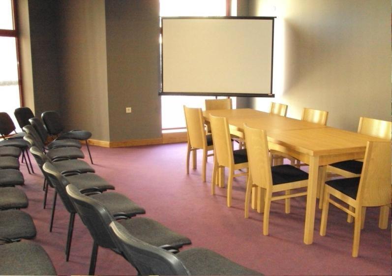 Universal Hotel Dupnitsa Dış mekan fotoğraf